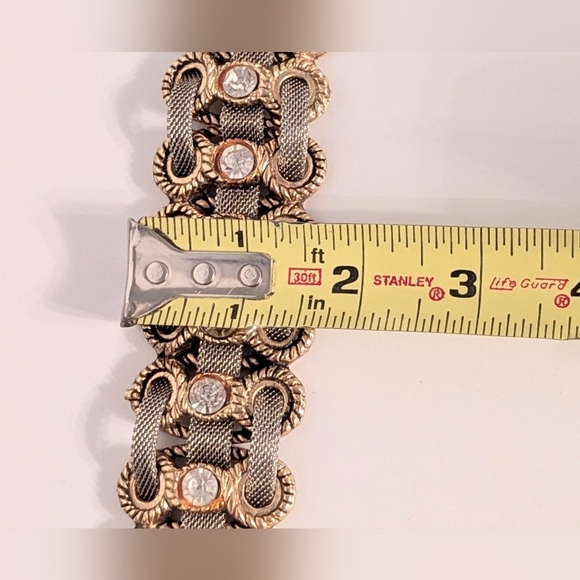 Bracelet or Belt? It's a Belt! Women's Vintage-Inspired Gold & Silver Belt - Picture 14 of 15